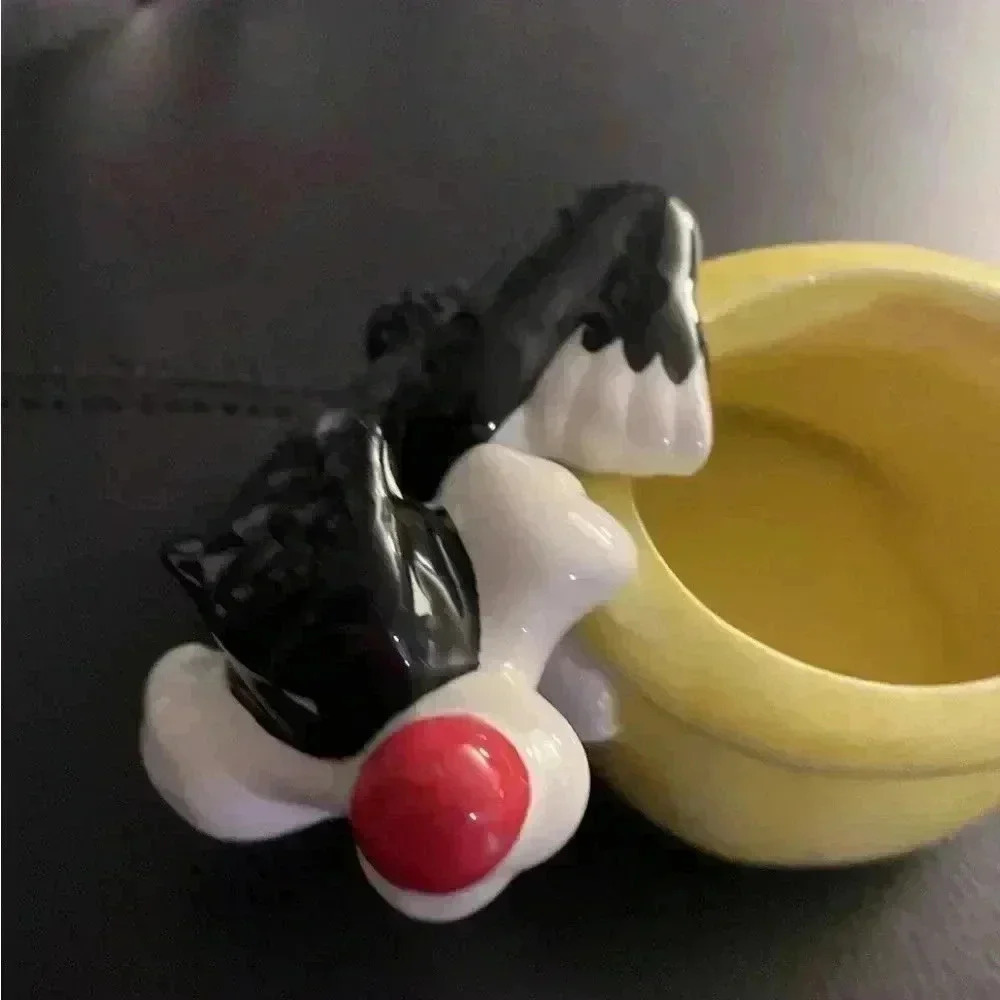 Warner Brothers Looney Tunes Sylvester & Tweety CERAMIC PLANTER - Picture 4 of 7